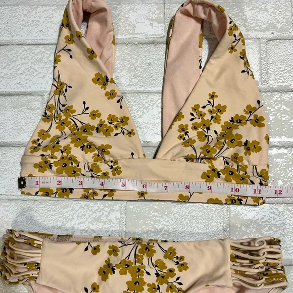 Billabong Floral Bikini Set - Picture 4 of 5